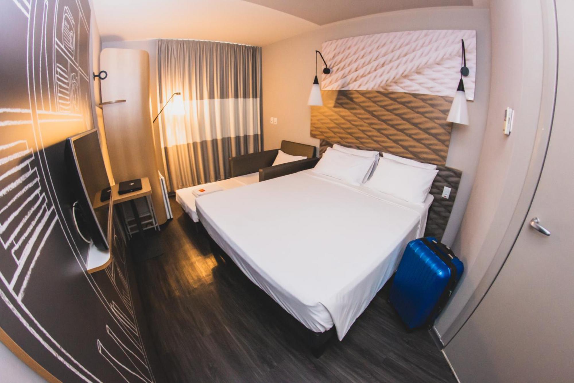 ibis Navegantes Itajai Hotel Bagian luar foto