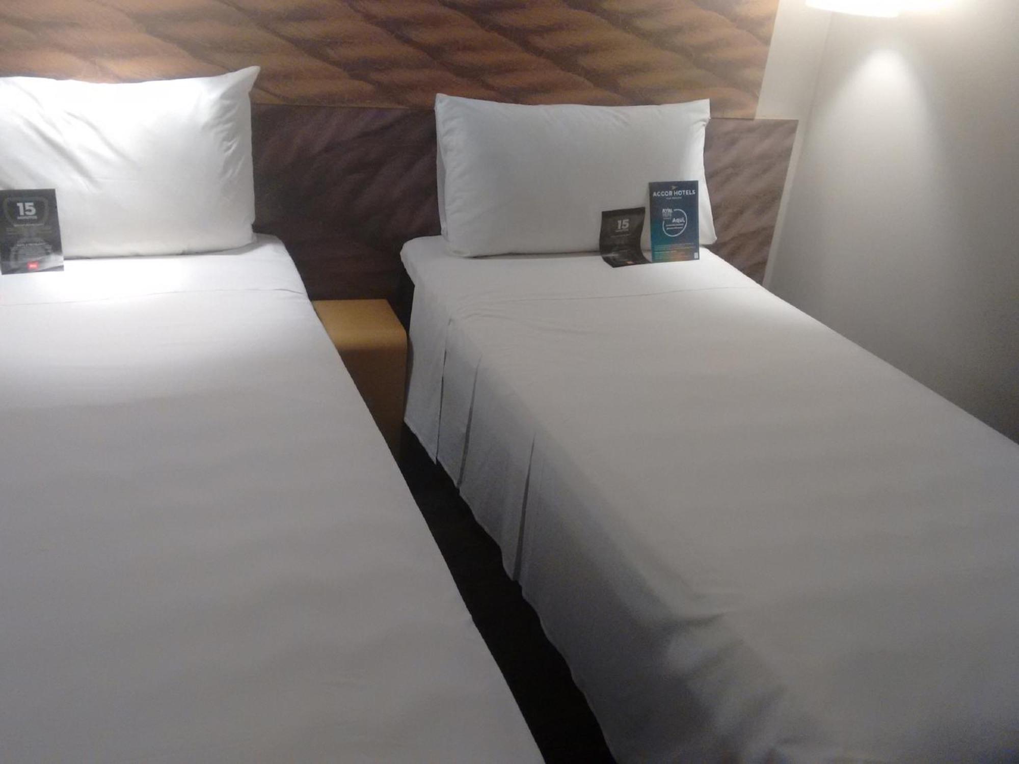 ibis Navegantes Itajai Hotel Bagian luar foto